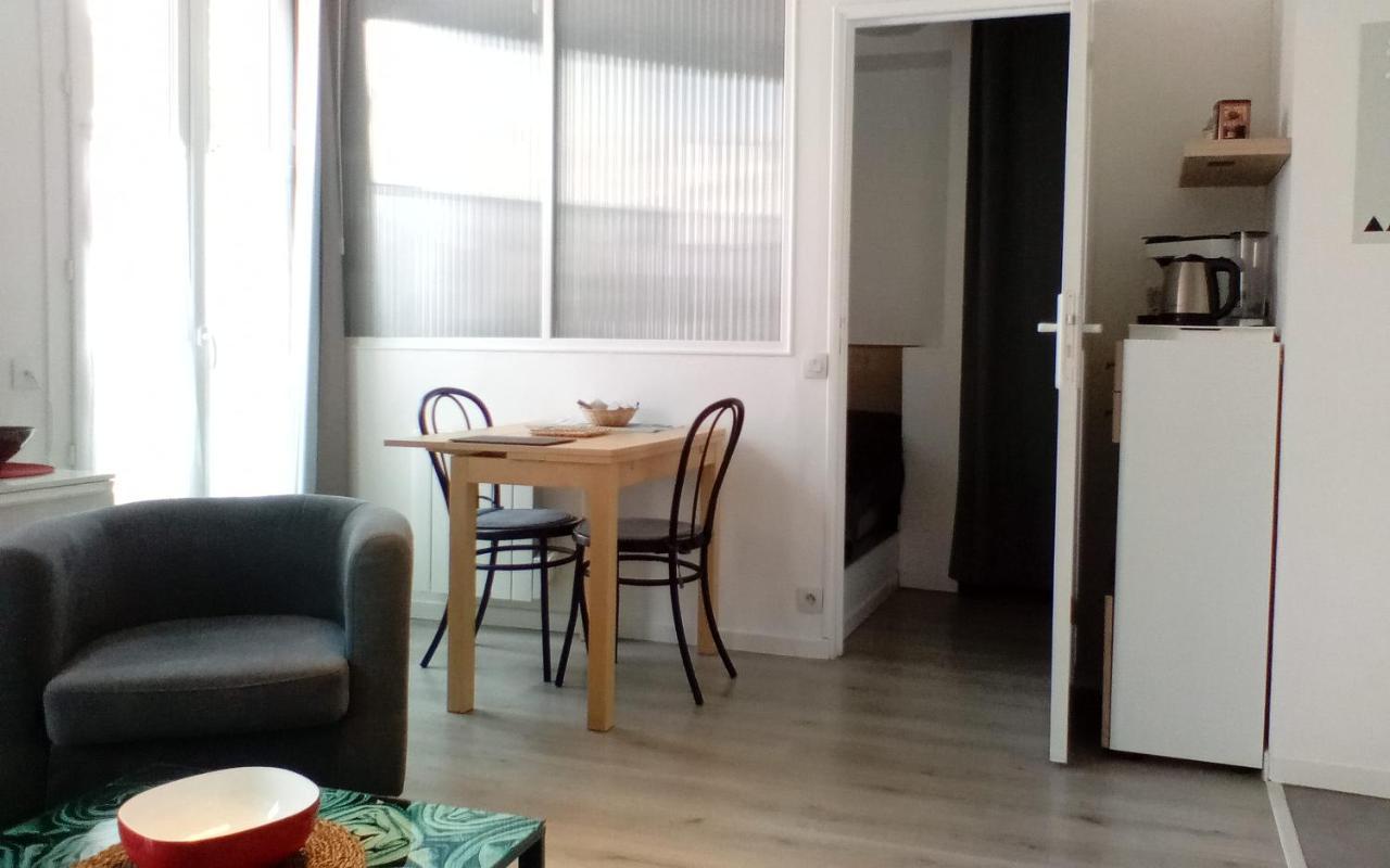 Les Bonbonieres D'Andrea Gavinies Pellegrin Apartment Bordeaux Luaran gambar