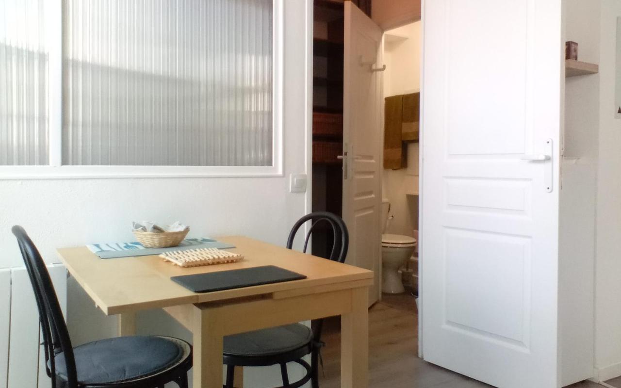Les Bonbonieres D'Andrea Gavinies Pellegrin Apartment Bordeaux Luaran gambar