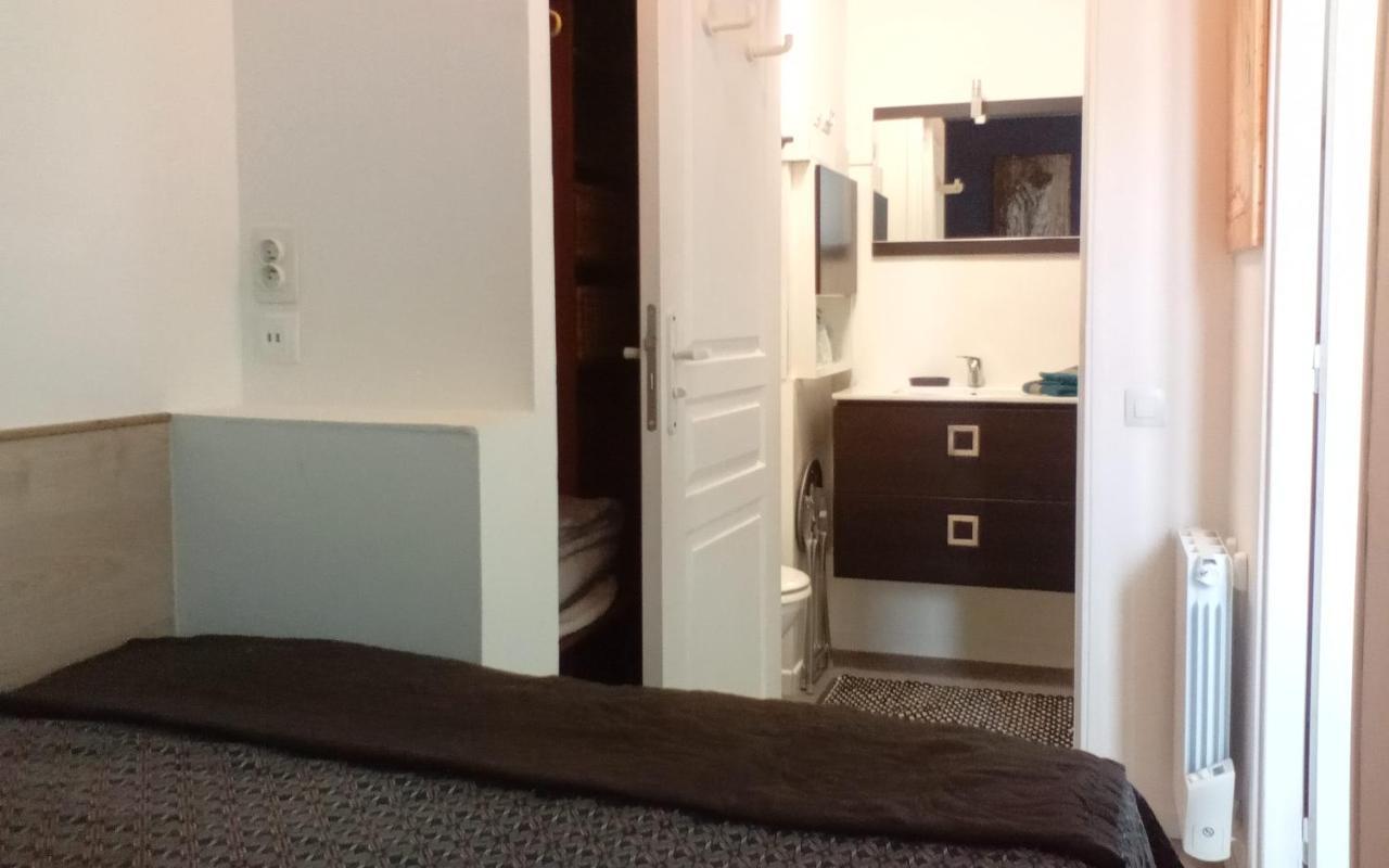 Les Bonbonieres D'Andrea Gavinies Pellegrin Apartment Bordeaux Luaran gambar