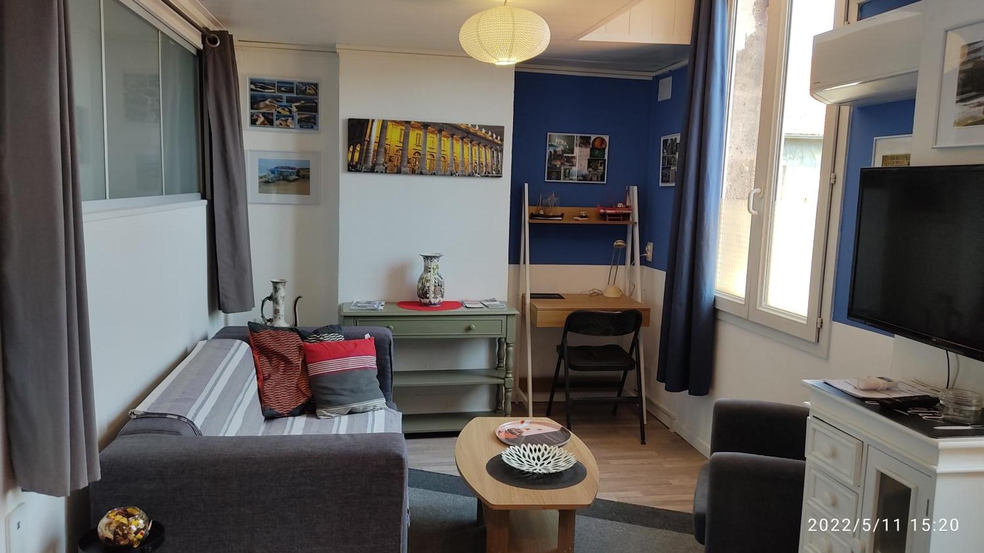 Les Bonbonieres D'Andrea Gavinies Pellegrin Apartment Bordeaux Luaran gambar