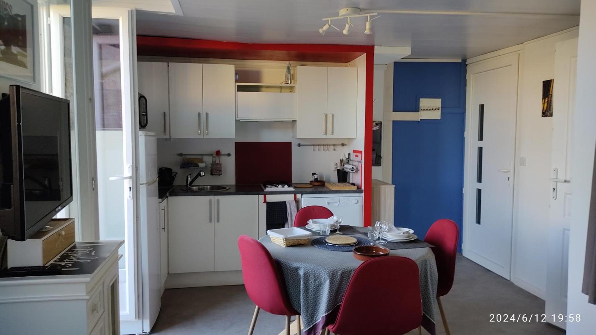Les Bonbonieres D'Andrea Gavinies Pellegrin Apartment Bordeaux Luaran gambar